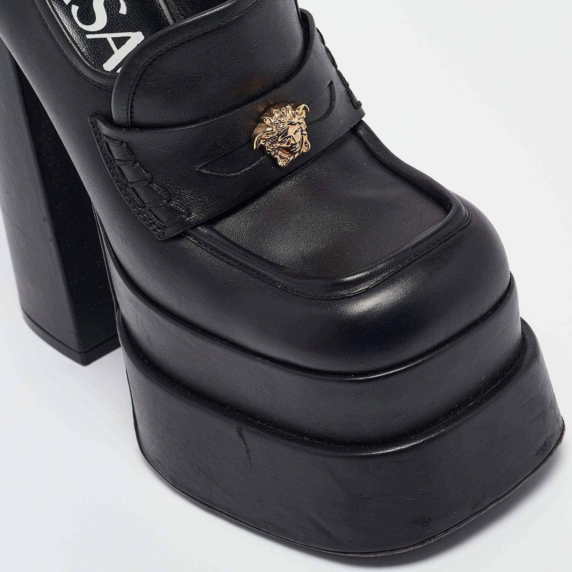 Versace Black Leather Aevitas Block Heel Pumps Size 36 For Sale 4