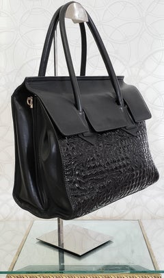 VERSACE BLACK LEATHER and PATENT QUILTED VANITAS BAROQUE HANDBAG/SHOULDER BAG