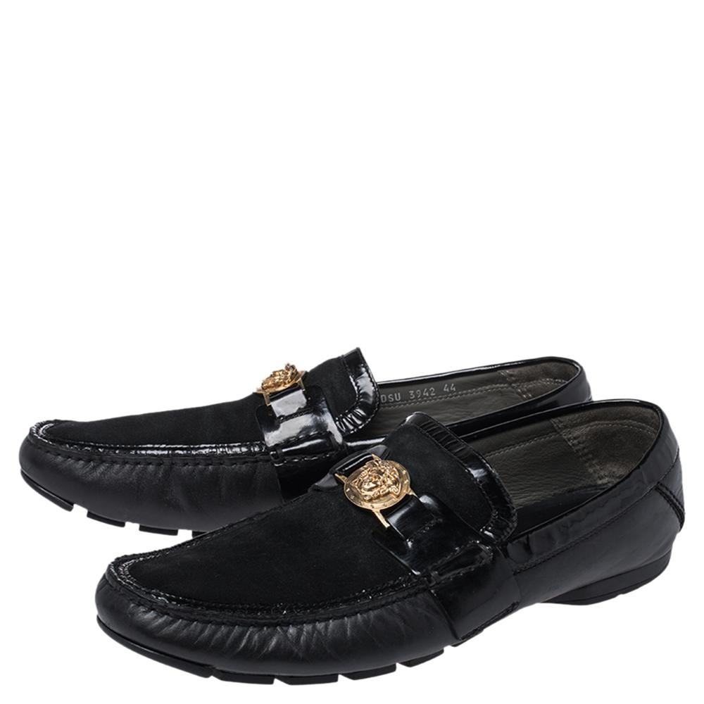 Versace Black Leather And Suede Medusa Loafers Size 44 In Good Condition In Dubai, Al Qouz 2