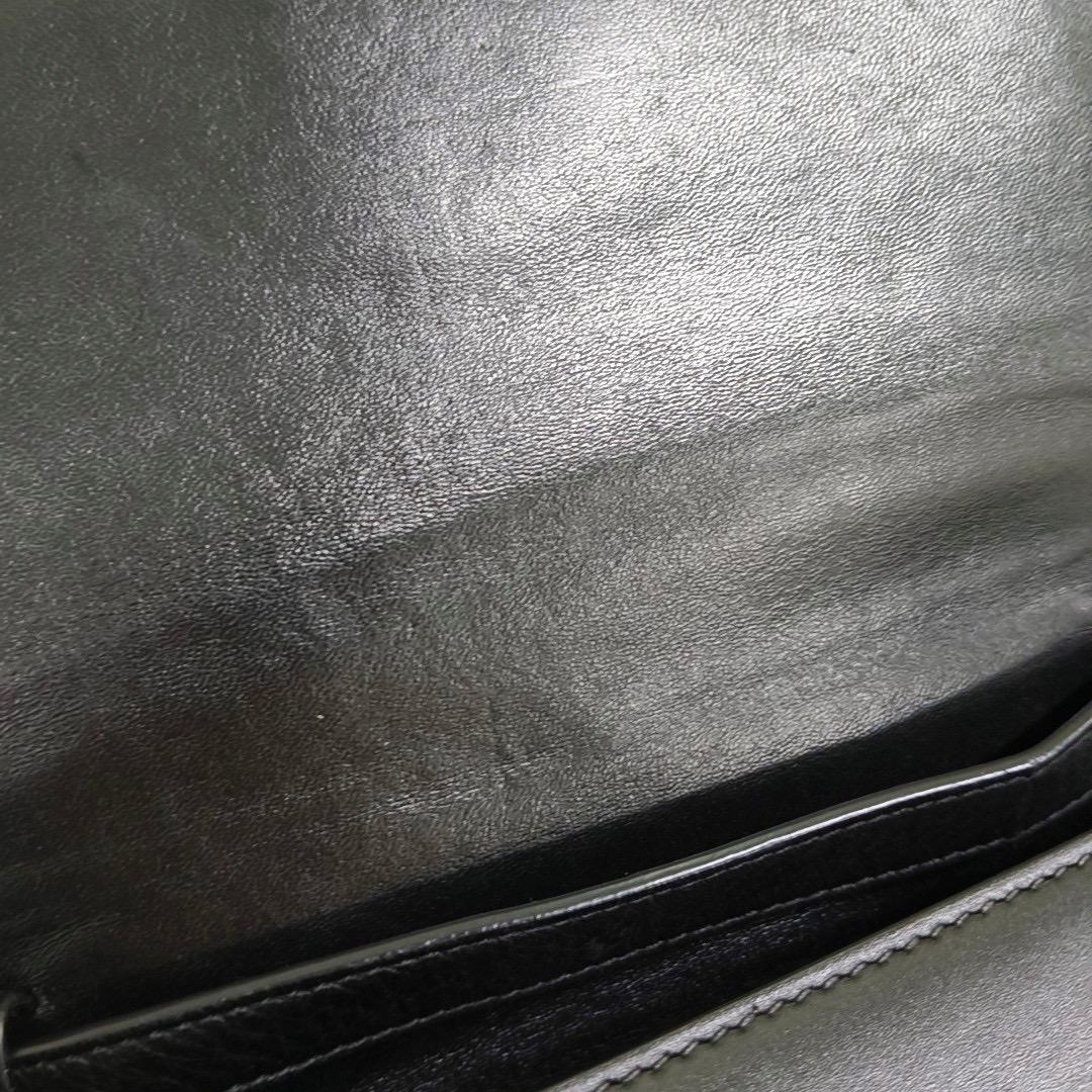 Versace Black Leather Applique Studded Flap Top Handle Crossbody Bag en vente 2