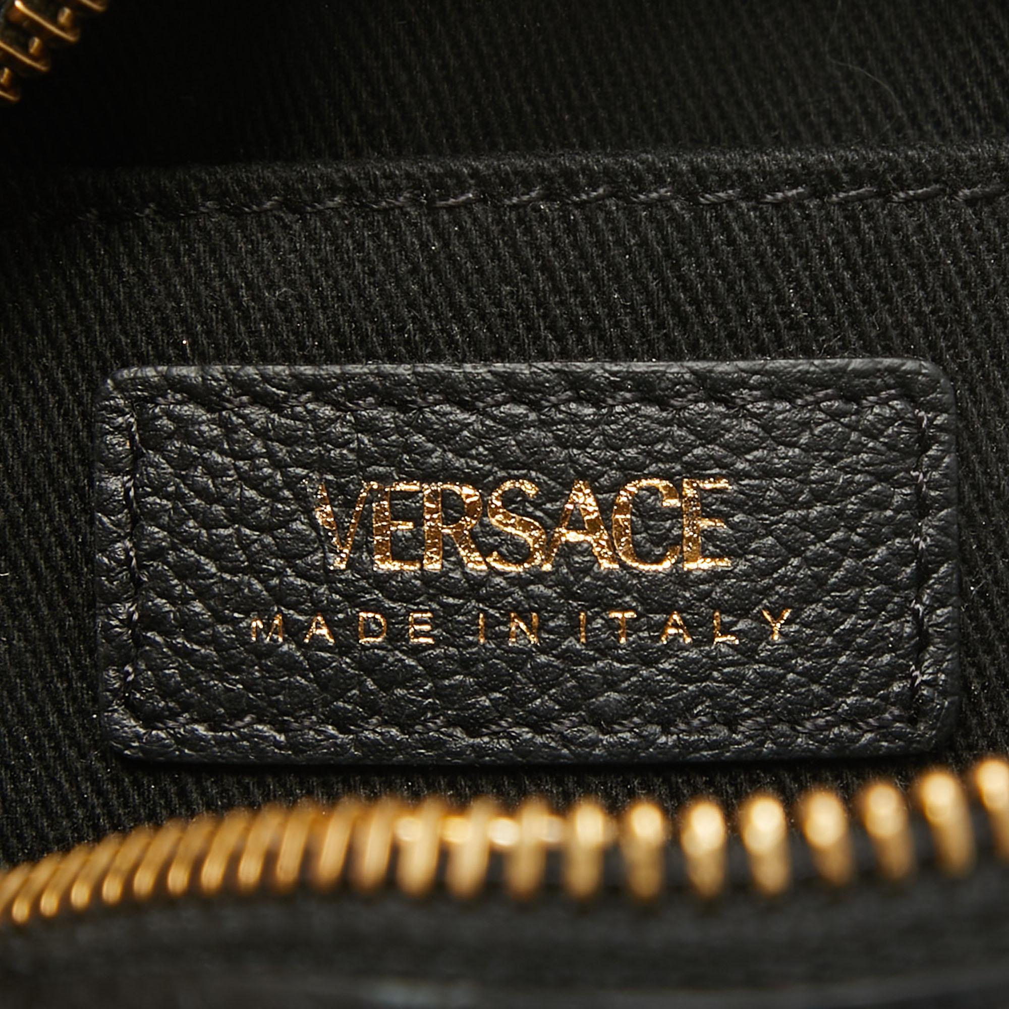 Versace Black Leather La Medusa Chain Round Crossbody Bag Pour femmes en vente