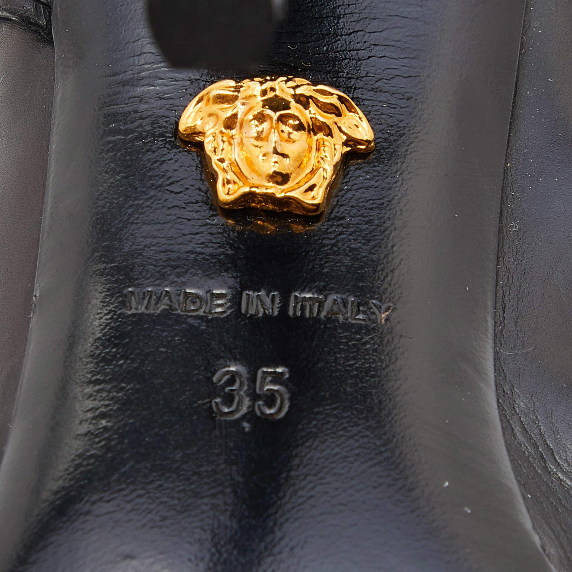 Versace - Bottines Medusa en cuir noir - Taille 35 en vente 2