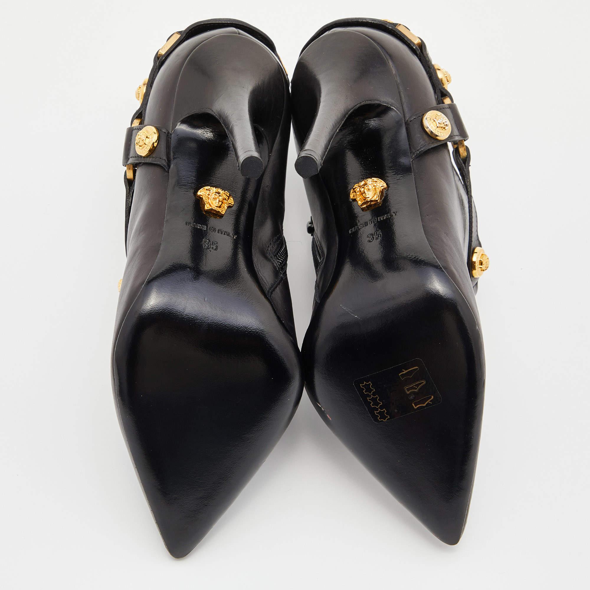Versace - Bottines Medusa en cuir noir - Taille 35 en vente 3
