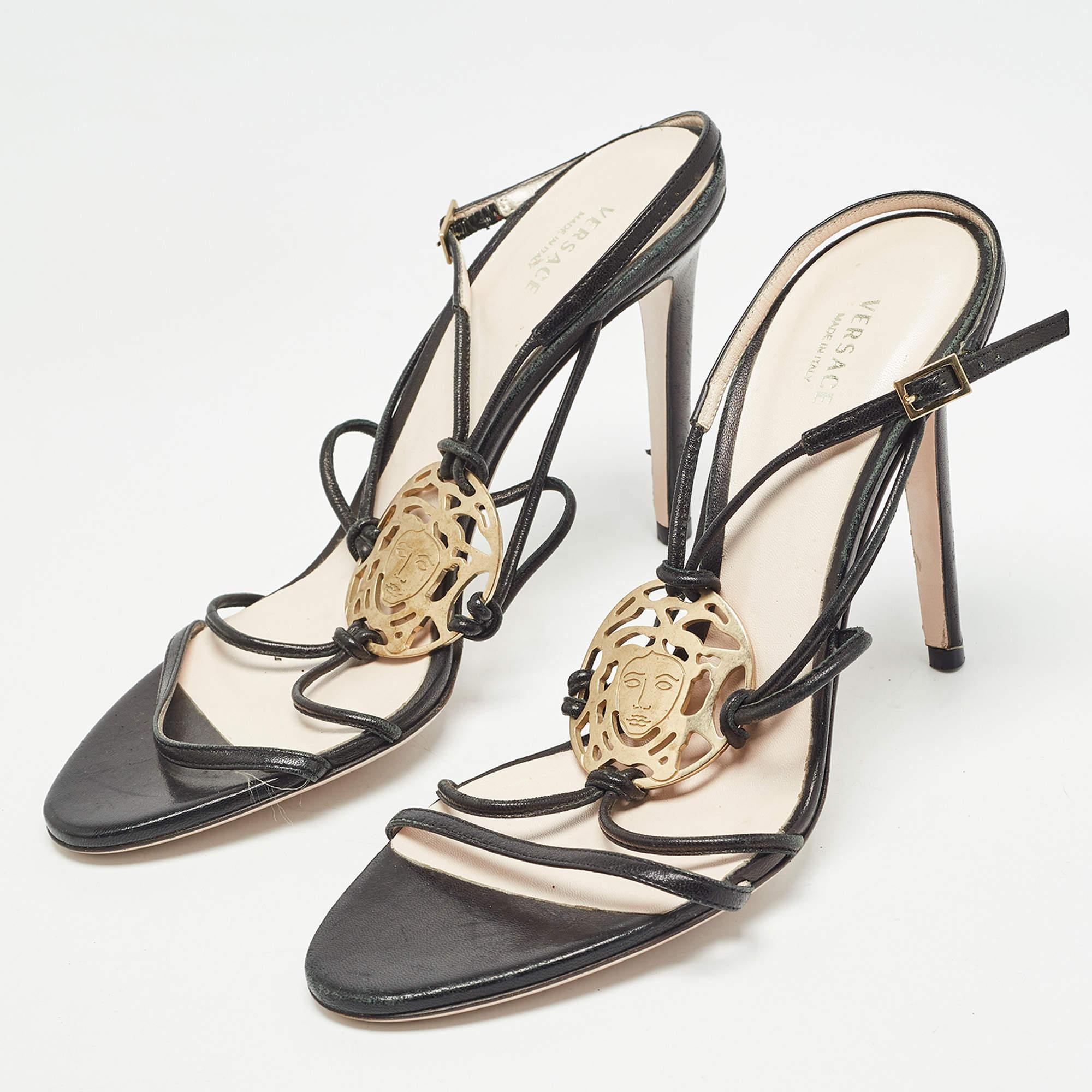 These sandals will frame your feet in an elegant manner. Crafted from quality materials they flaunt a classy display comfortable insoles and durable heels.