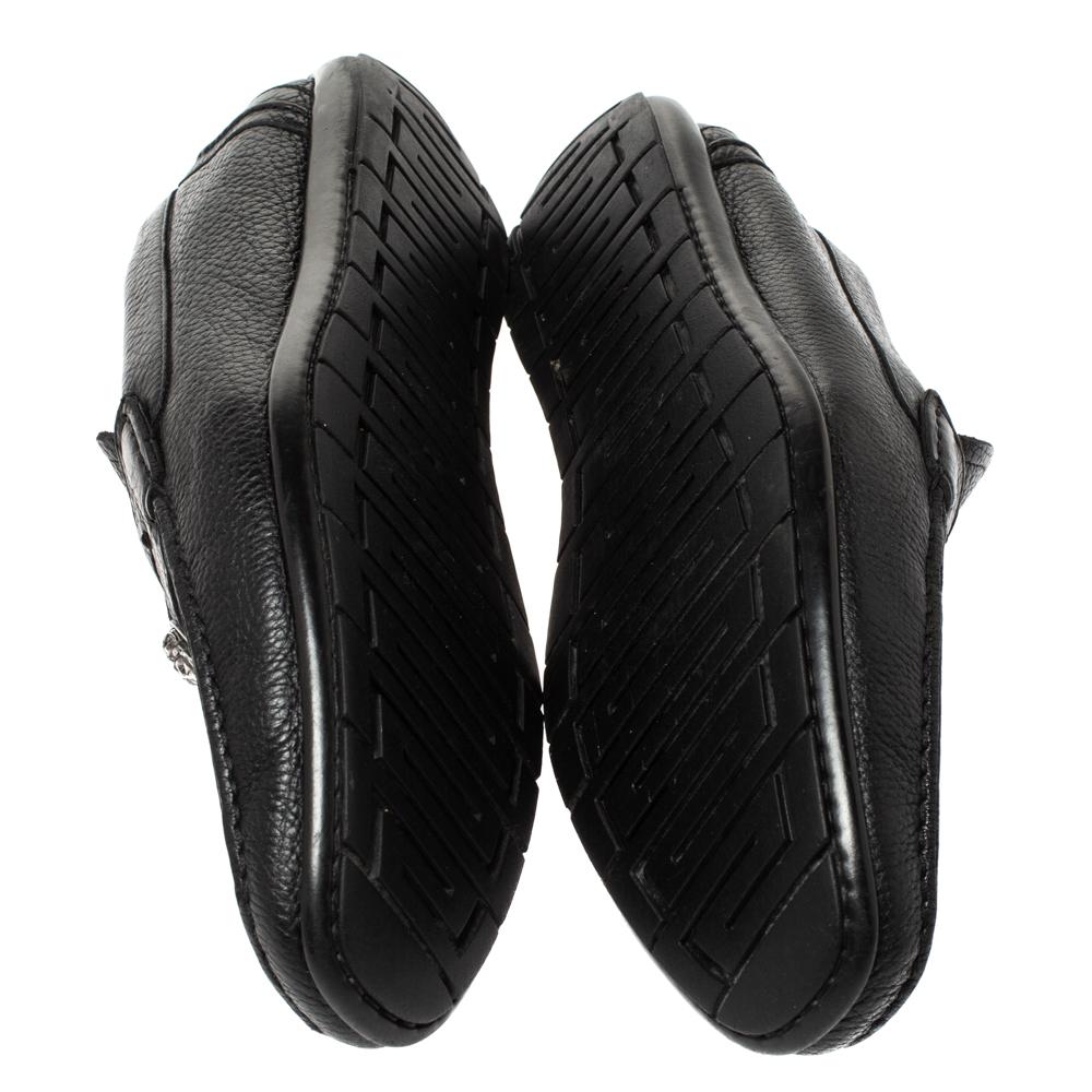 Men's Versace Black Leather Medusa Detail Slip On Loafers Size 42 For Sale