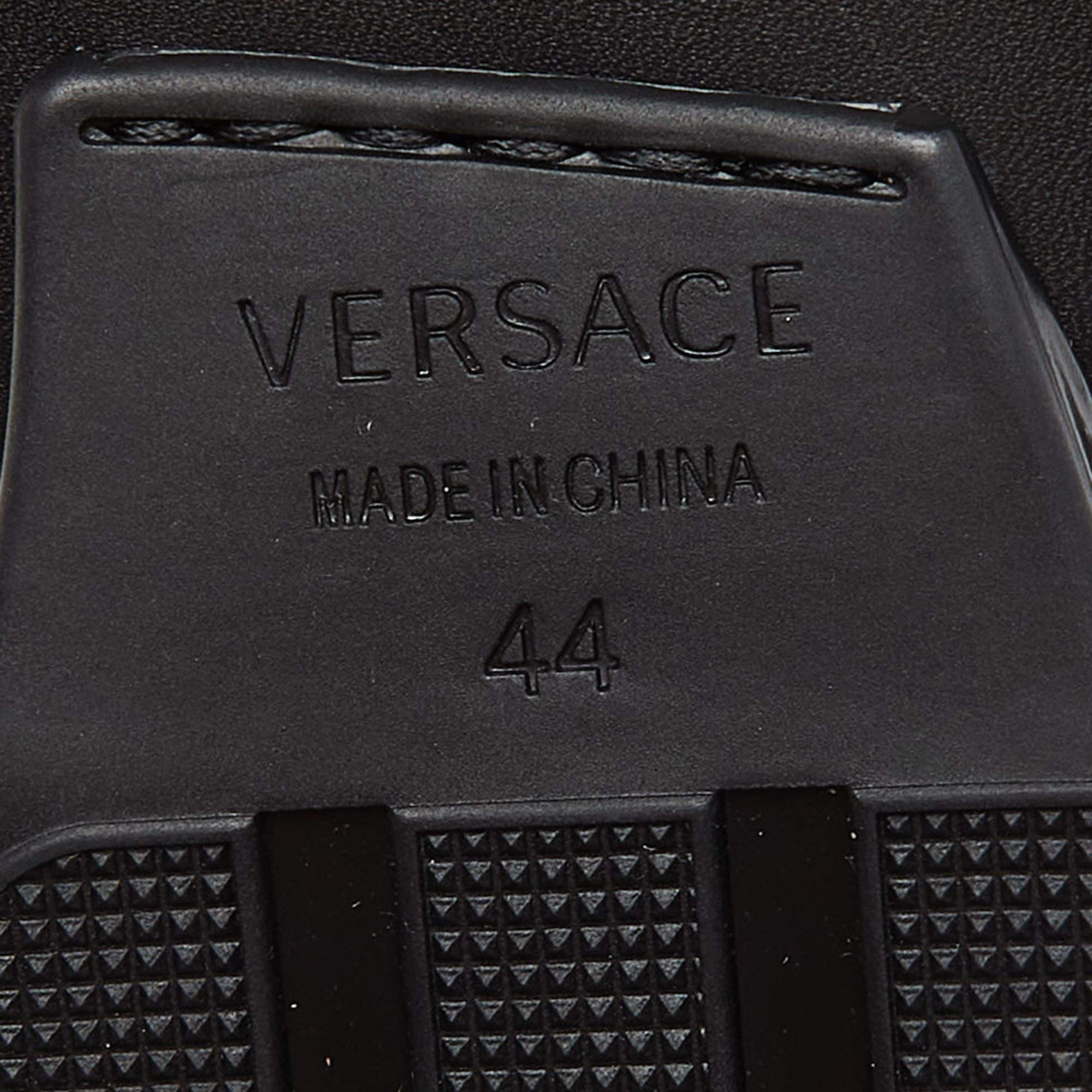 Versace Black Leather Medusa Slip On Loafers Size 44 For Sale 3
