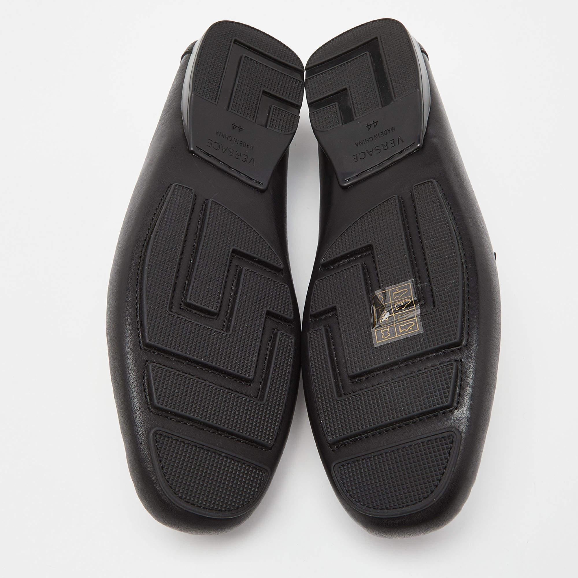 Versace Black Leather Medusa Slip On Loafers Size 44 For Sale 5