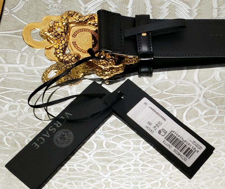 Versace Mens Medusa Silver Buckle Black Leather Belt Size 95