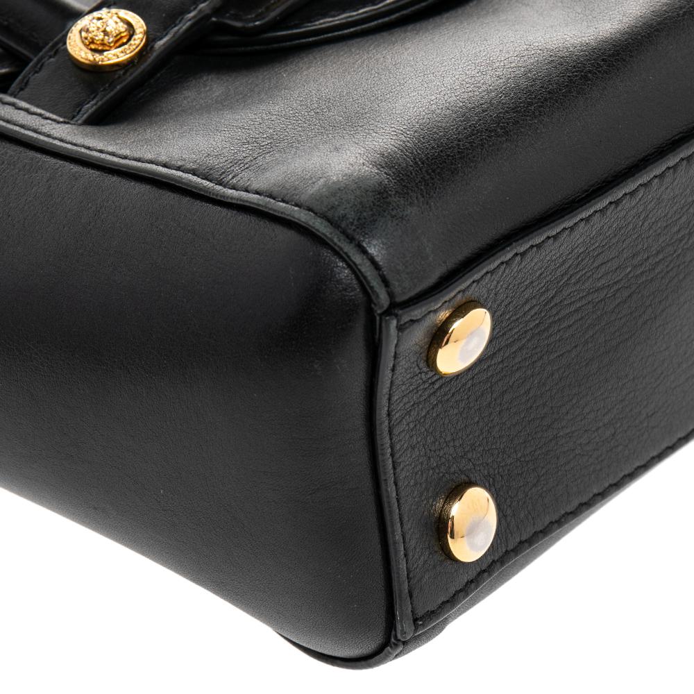 Schwarze Leder-Mini-Signatur-Tasche von Versace 2