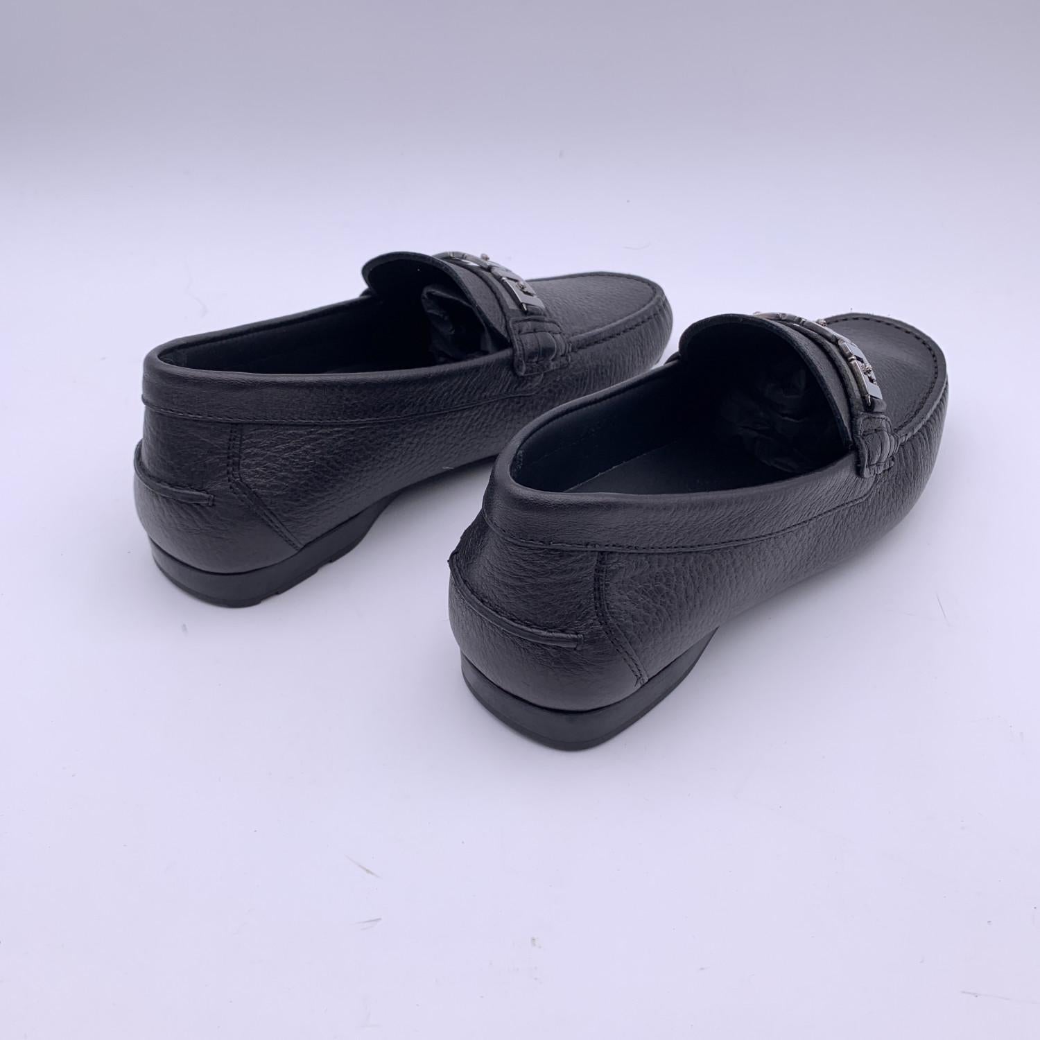 Versace Black Leather Mocassins Loafers Car Shoes Size 38.5 In New Condition For Sale In Rome, Rome