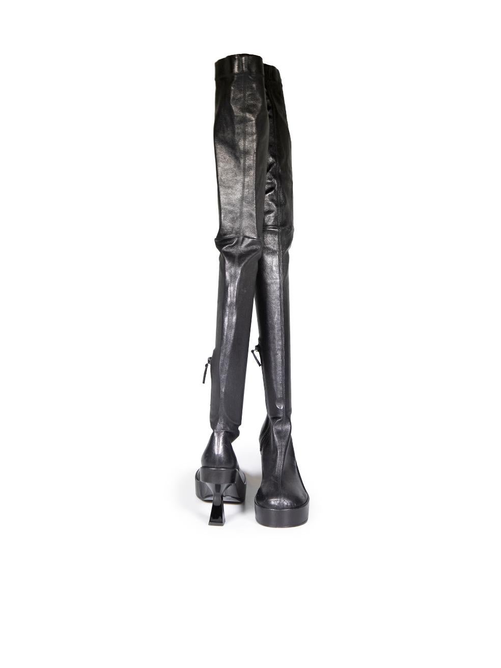 Versace Black Leather Over The Knee Round Toe Boots Size IT 38.5 In New Condition In London, GB