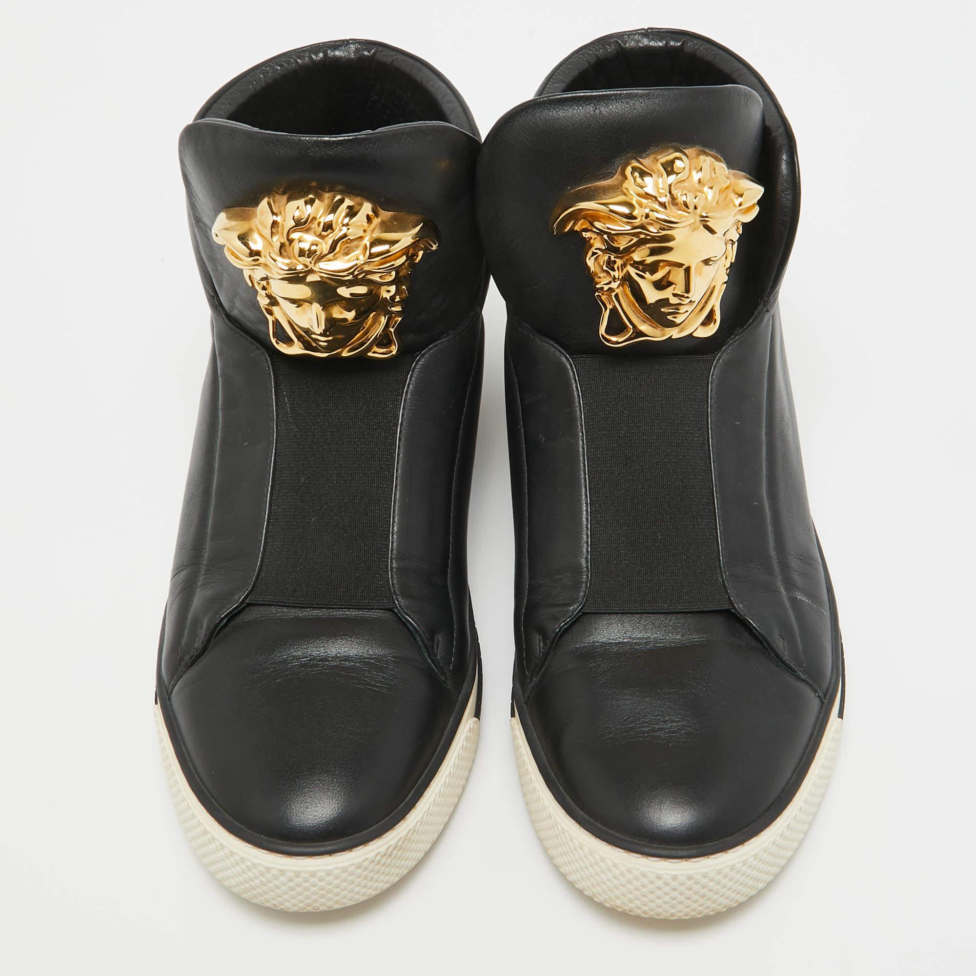 Versace Black Leather Palazzo High Top Sneakers Size 39.5 In Good Condition In Dubai, Al Qouz 2