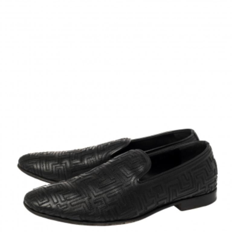 Versace Black Leather Smoking Slippers Size 42 For Sale 3
