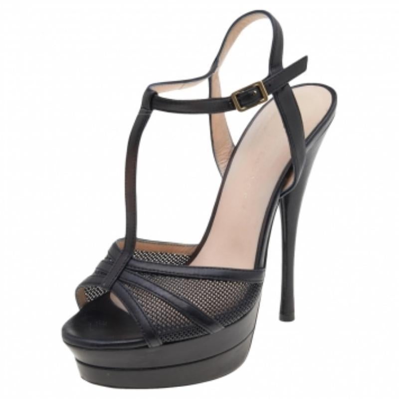De las mujeres Sandalias de plataforma con tira en T de piel negra Versace talla 37 en venta