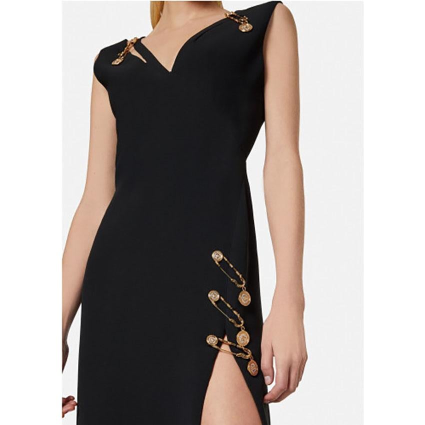 VERSACE BLACK LONG PIN DRESS as seen on GAL GADOT sz IT 38 In Excellent Condition In Montgomery, TX
