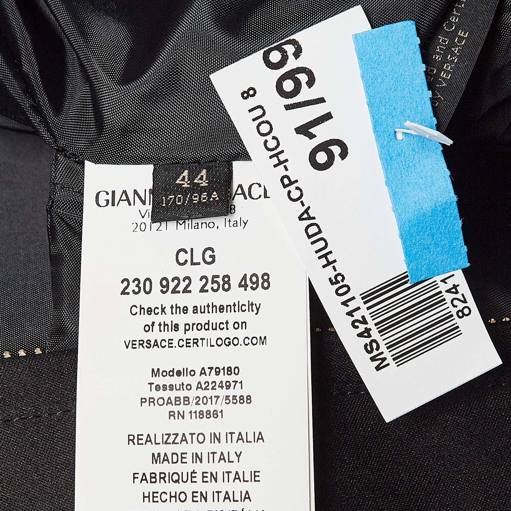 Versace Giacca Bomber in Raso Ricamato Medusa Nera M. in vendita 1
