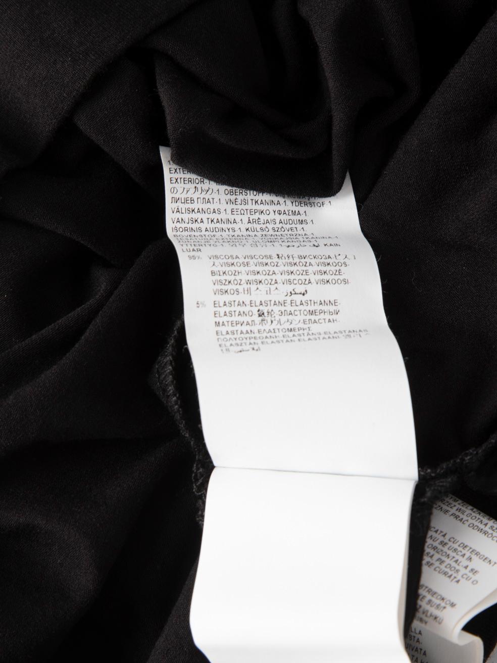 Versace Black Medusa Embroidered T-Shirt Size S For Sale 2
