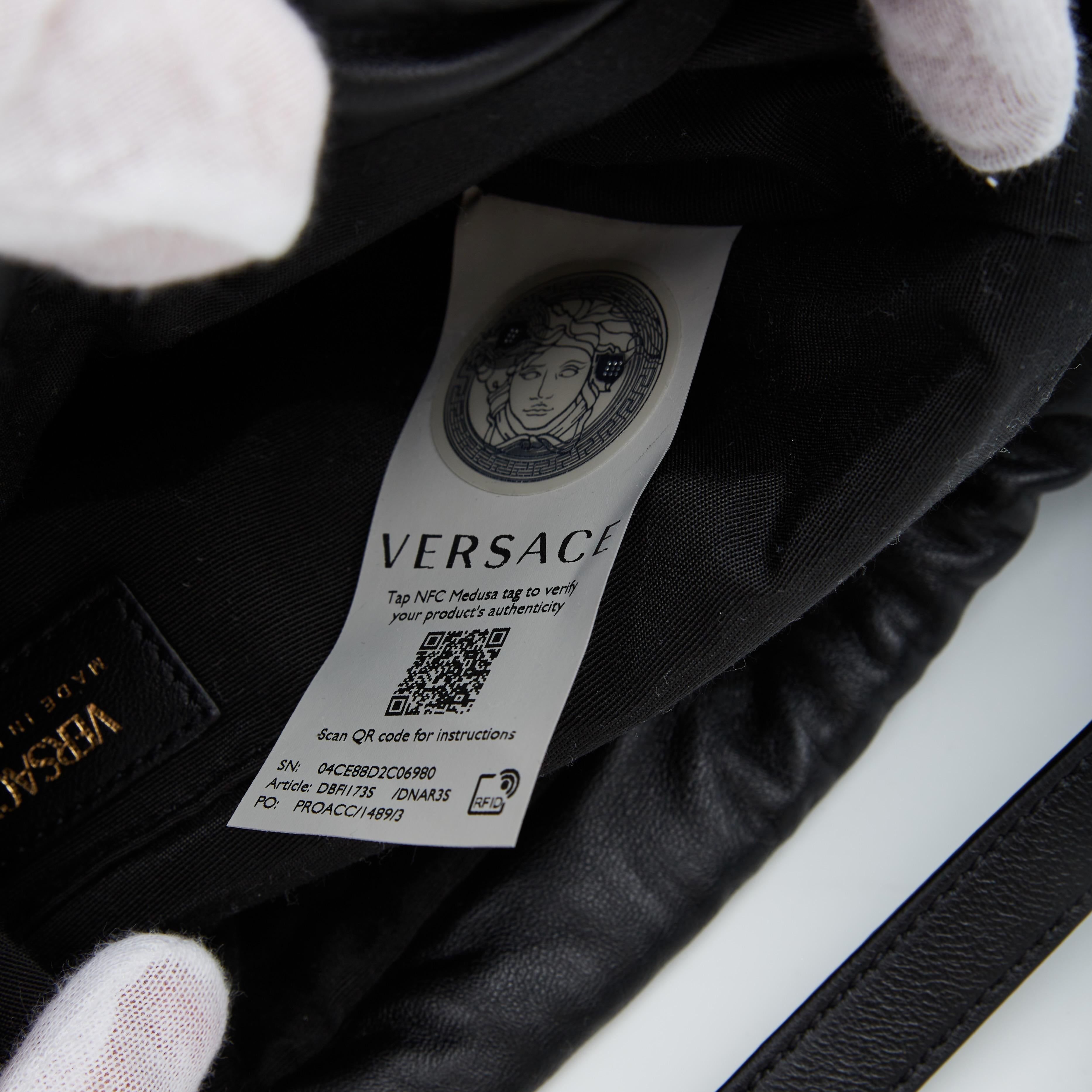 Versace Black Nappa Quilted Medusa Bucket Bag 2021 In New Condition In Montreal, Quebec