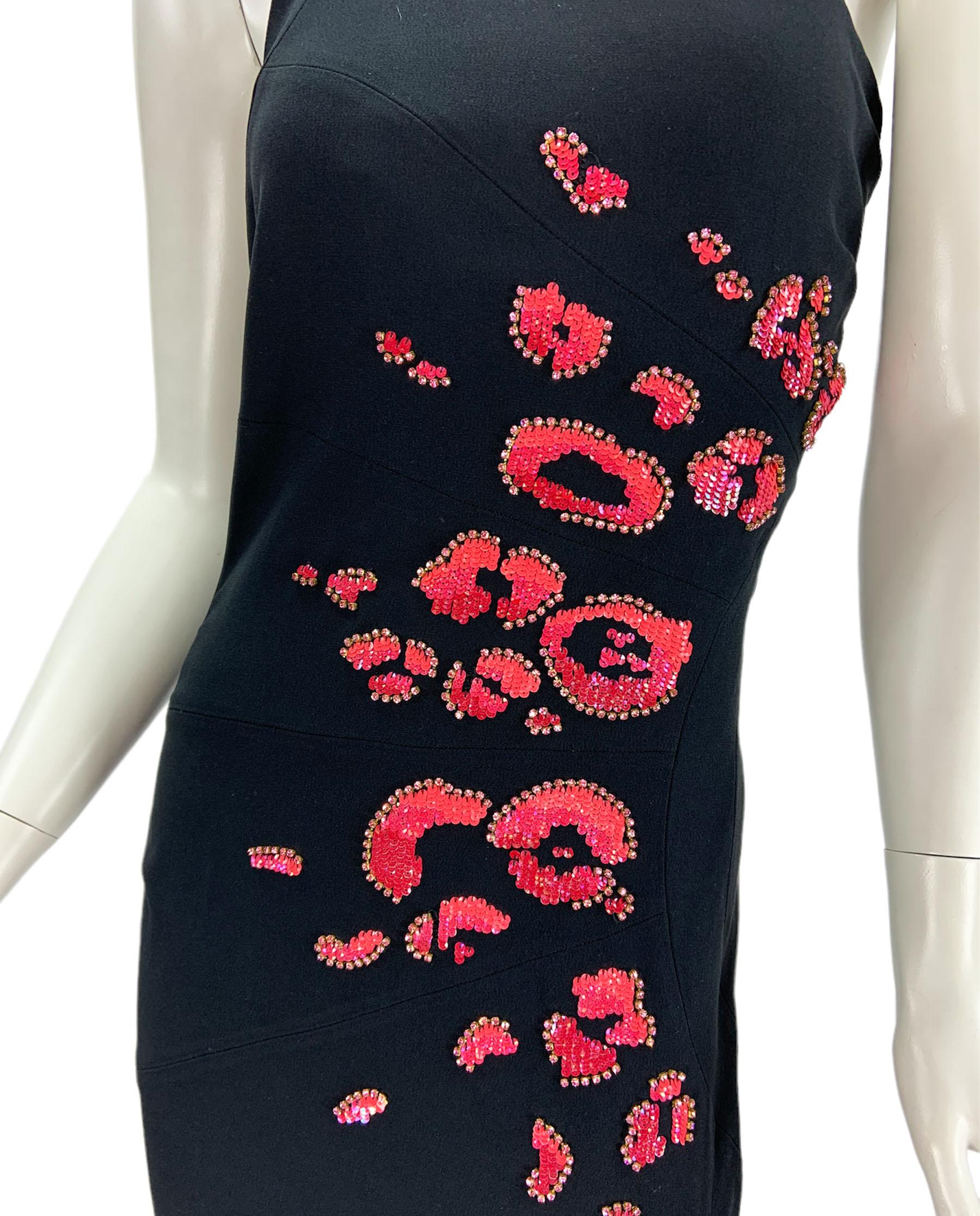 Versace Black One Shoulder Crystal Sequeins Embellished Maxi Stretch Dress 42 For Sale 2