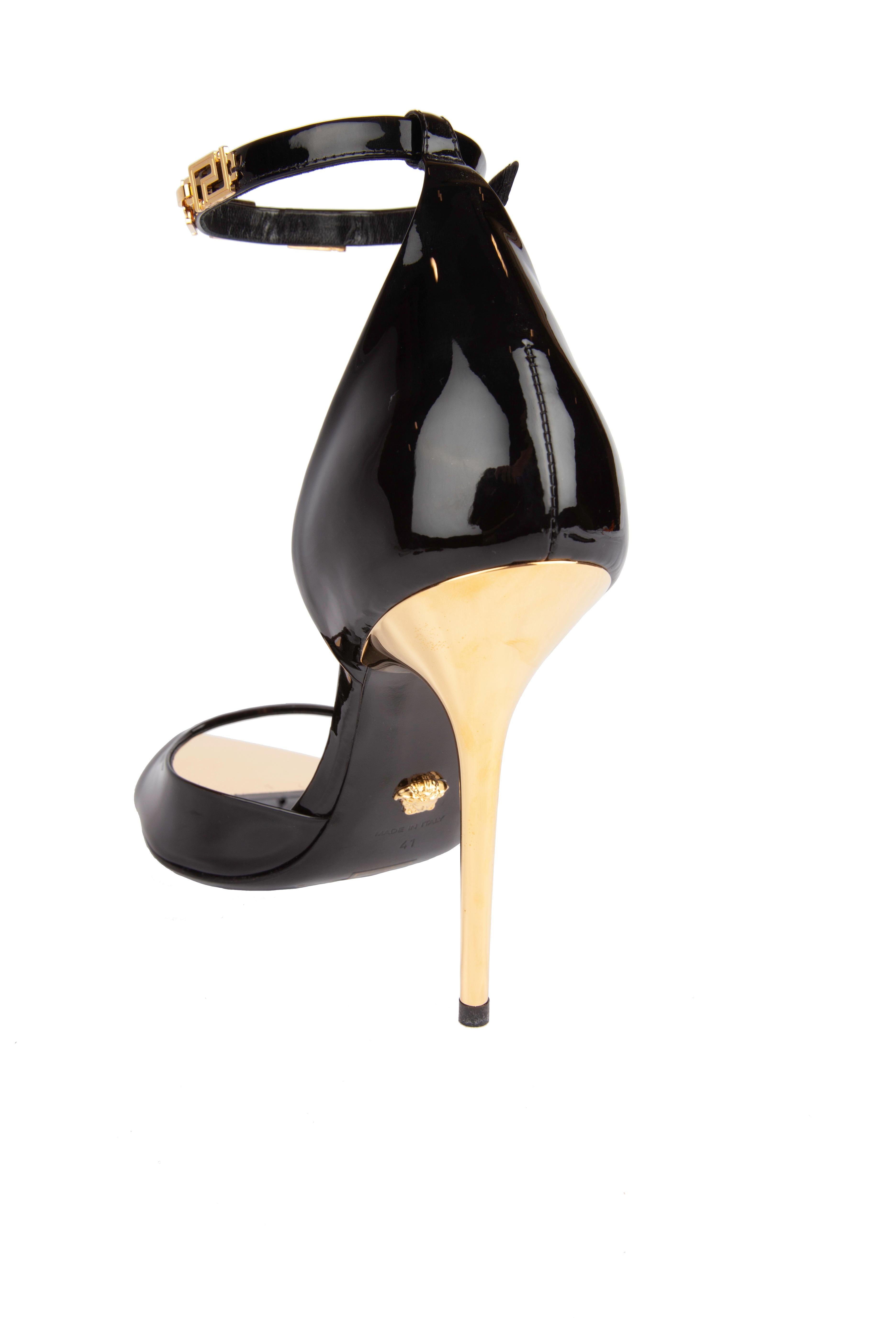 Versace Black Patent Leather Irina Strap Heels with Gold Tone Hardware Size 37 In New Condition In Paradise Island, BS