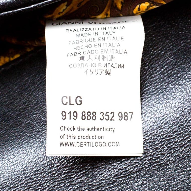 Versace Black Quilted Leather Calliope Vanitas Shoulder Bag For Sale at ...
