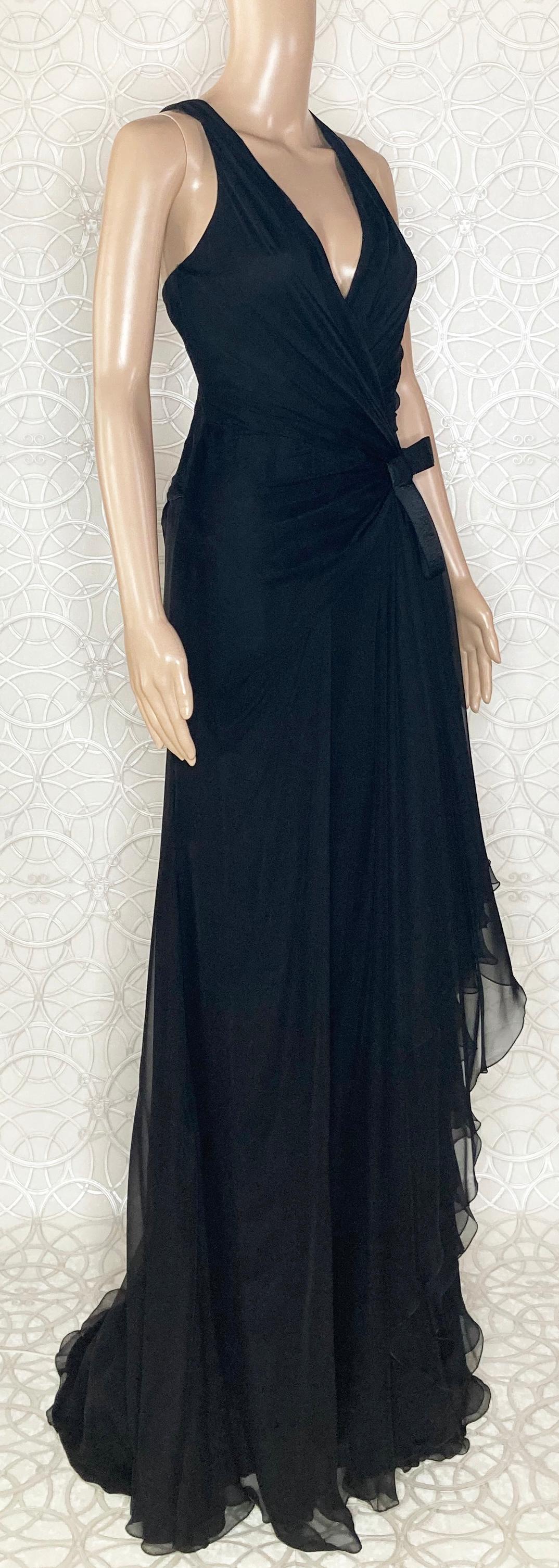 VERSACE BLACK SILK VANITAS DETAIL LONG GOWN Dress 38 -2 For Sale 11