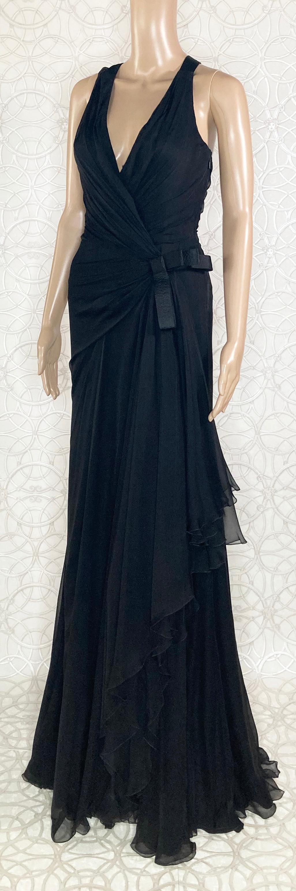 VERSACE BLACK SILK VANITAS DETAIL LONG GOWN Dress 38 -2 For Sale 5