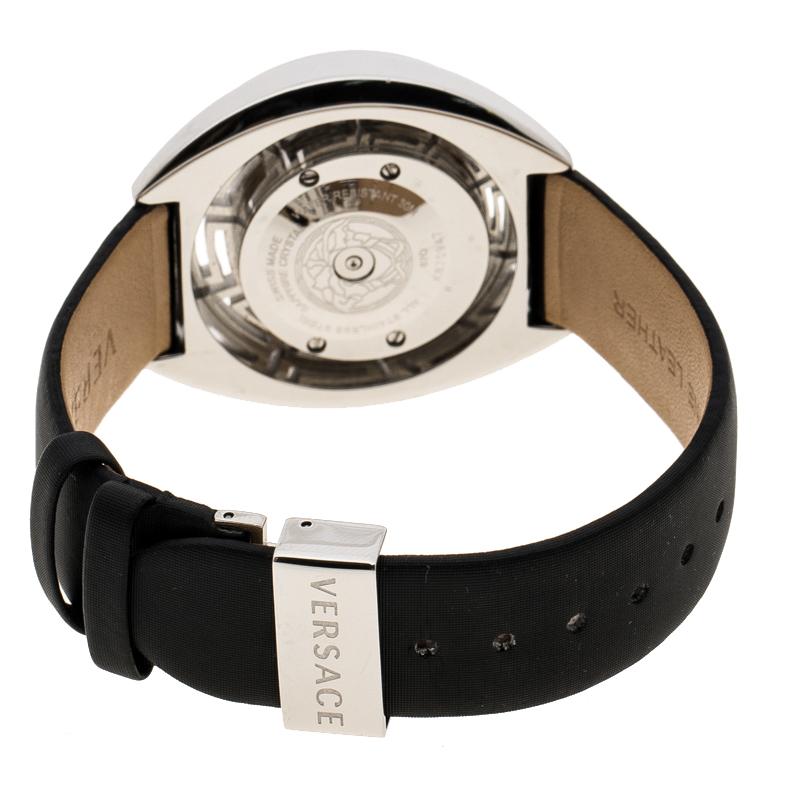 Versace Black Stainless Steel 67Q Women's Wristwatch 39 mm In Good Condition In Dubai, Al Qouz 2