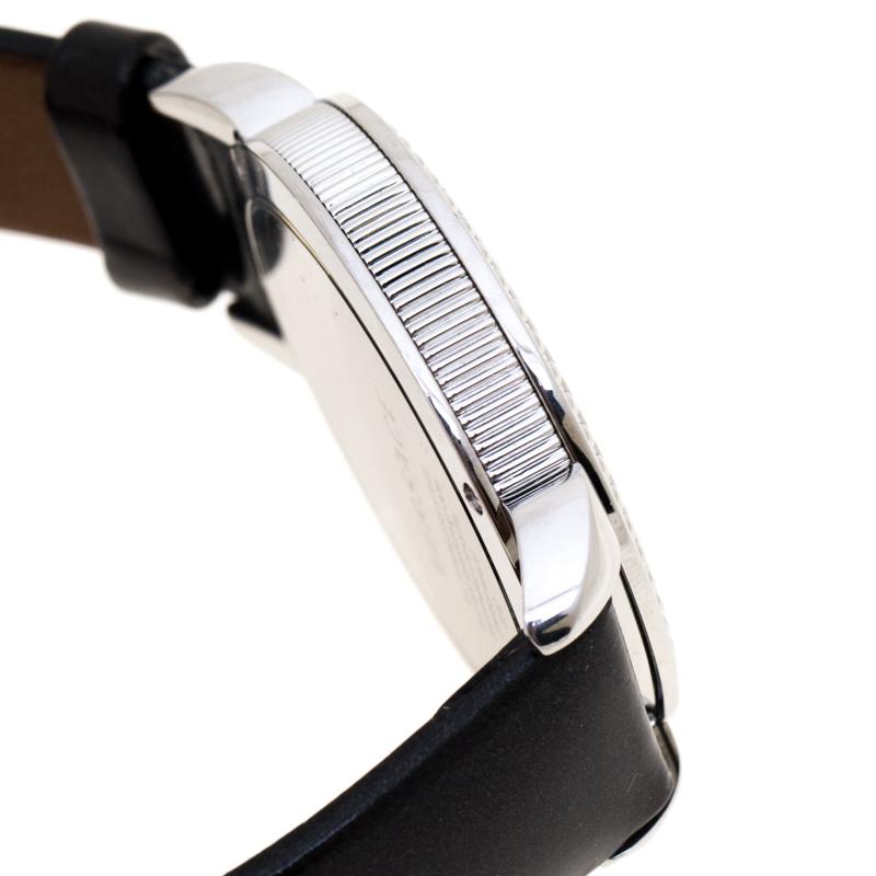 Contemporary Versace Black Stainless Steel Krios 93Q Women's Wristwatch 38 mm