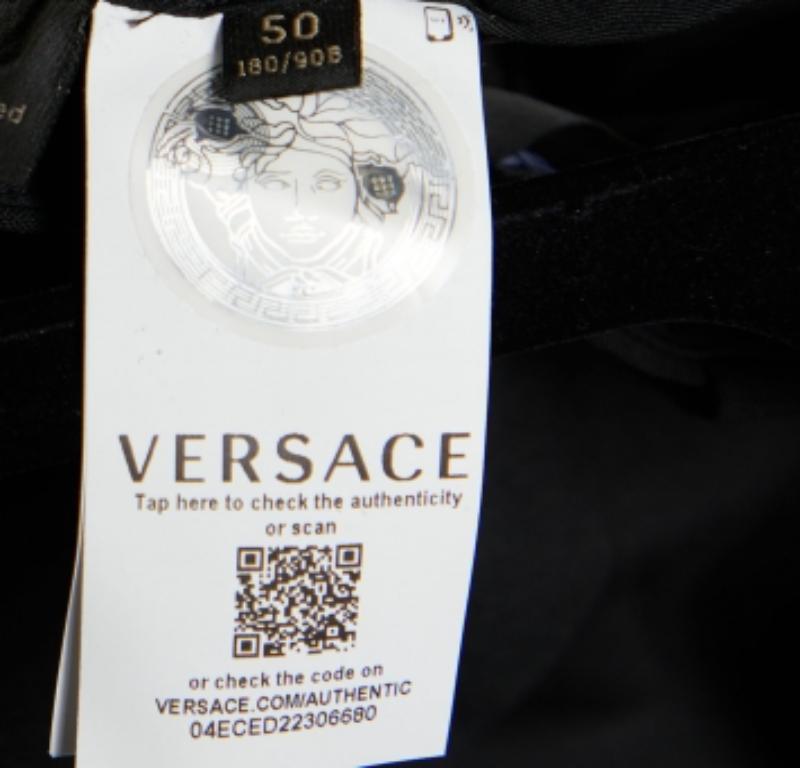 Pantaloni sartoriali in lana elasticizzata neri Versace XL In condizioni buone in vendita a Dubai, Al Qouz 2