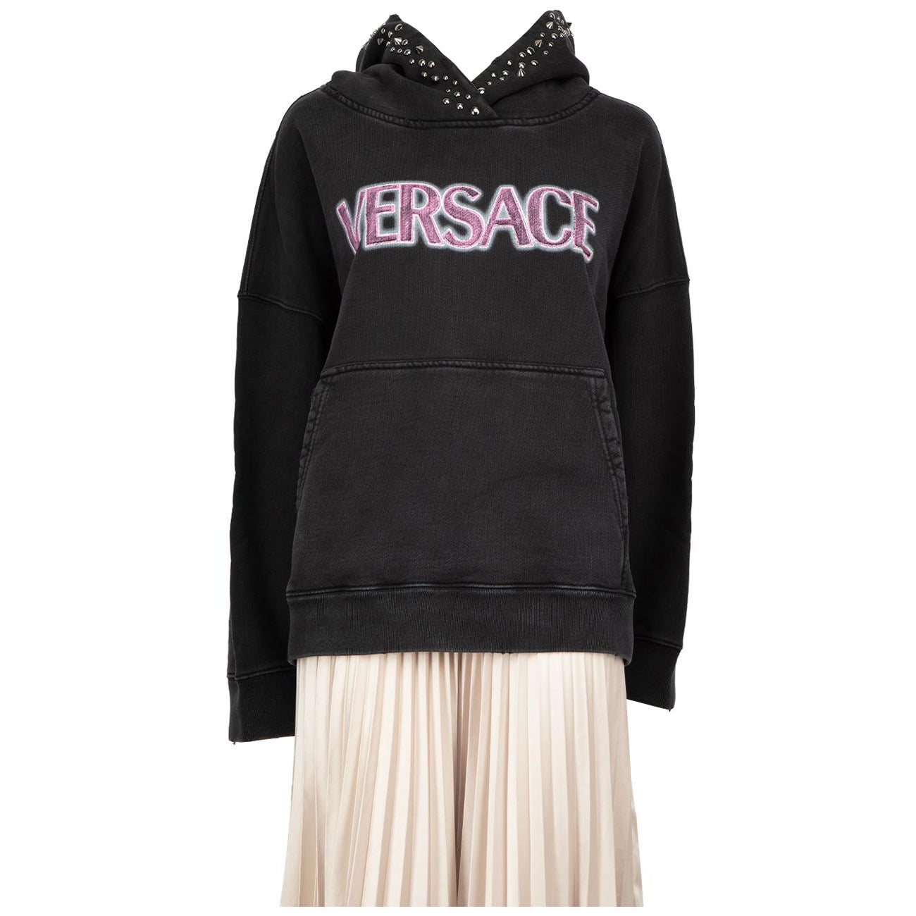 Versace Schwarzer Nieten- Hoodie mit Vintage Wash Effect Logo in Schwarz, Größe XS im Angebot