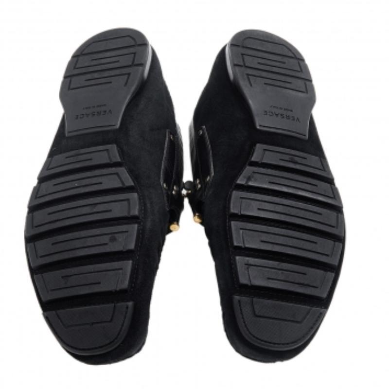 Versace Black Suede And Crocodile Leather Medusa Slip On Loafers Size 44 For Sale 3