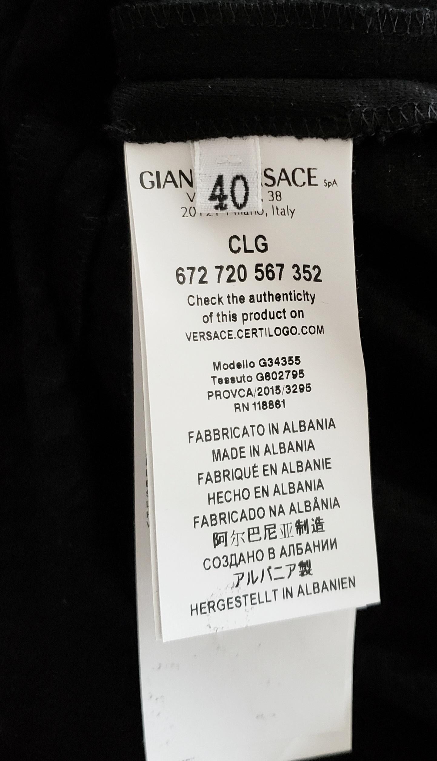 VERSACE BLACK VISCOSE BEADED MINI DRESS Sz 40 For Sale 4