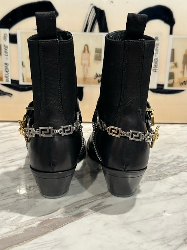 Versace Black Western Medusa Buckle Leather Ankle Boot Size 38 (NWT deadstock) For Sale 4