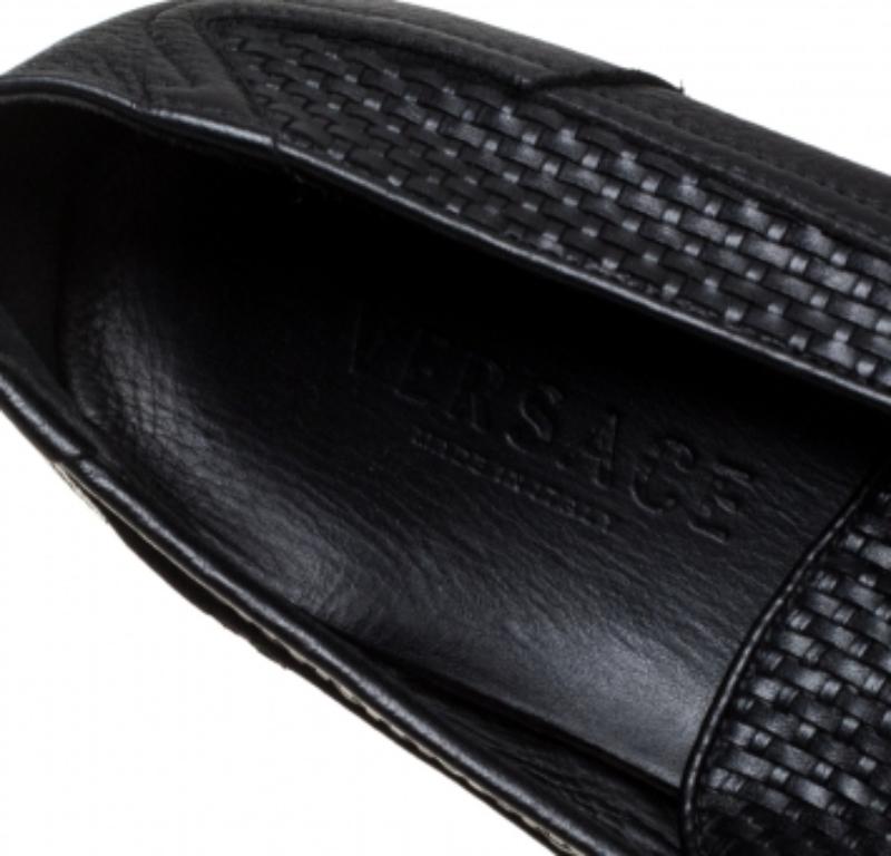 Versace Black Woven Leather Slip On Loafers Size 40 For Sale 2