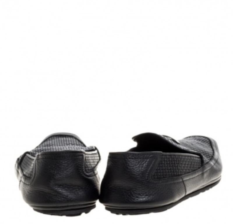 Versace Black Woven Leather Slip On Loafers Size 40 For Sale 3