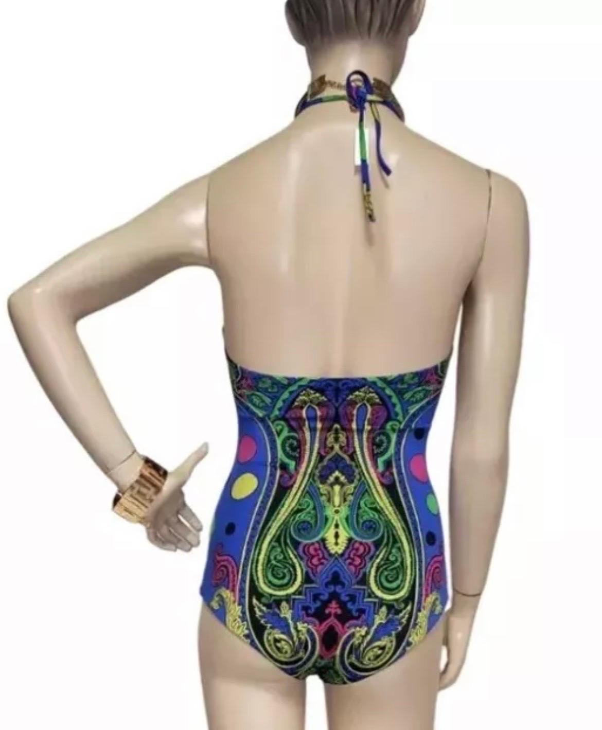 Versace Costume da bagno stampato blu Barocco XS In condizioni Nuovo in vendita a Montgomery, TX