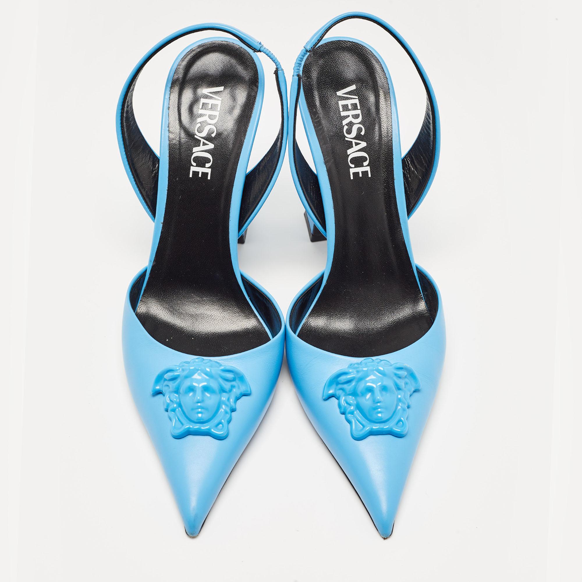 Make a chic style statement with these designer pumps. They showcase sturdy heels and durable soles, perfect for your fashionable outings!

Includes
Original Dustbag