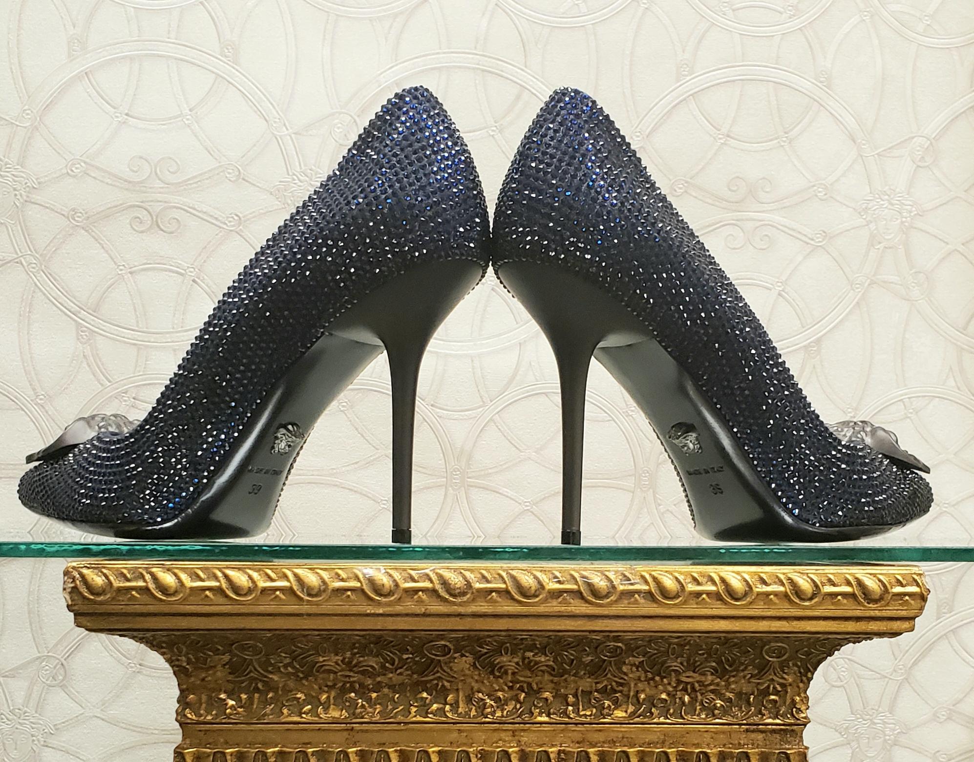 blue sapphire shoes