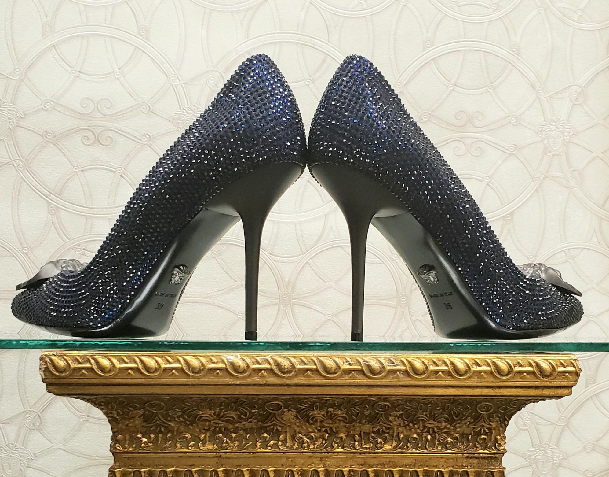 VERSACE BLUE SAPPHIRE CRYSTAL PALAZZO Pumps Gr. 39 Damen im Angebot