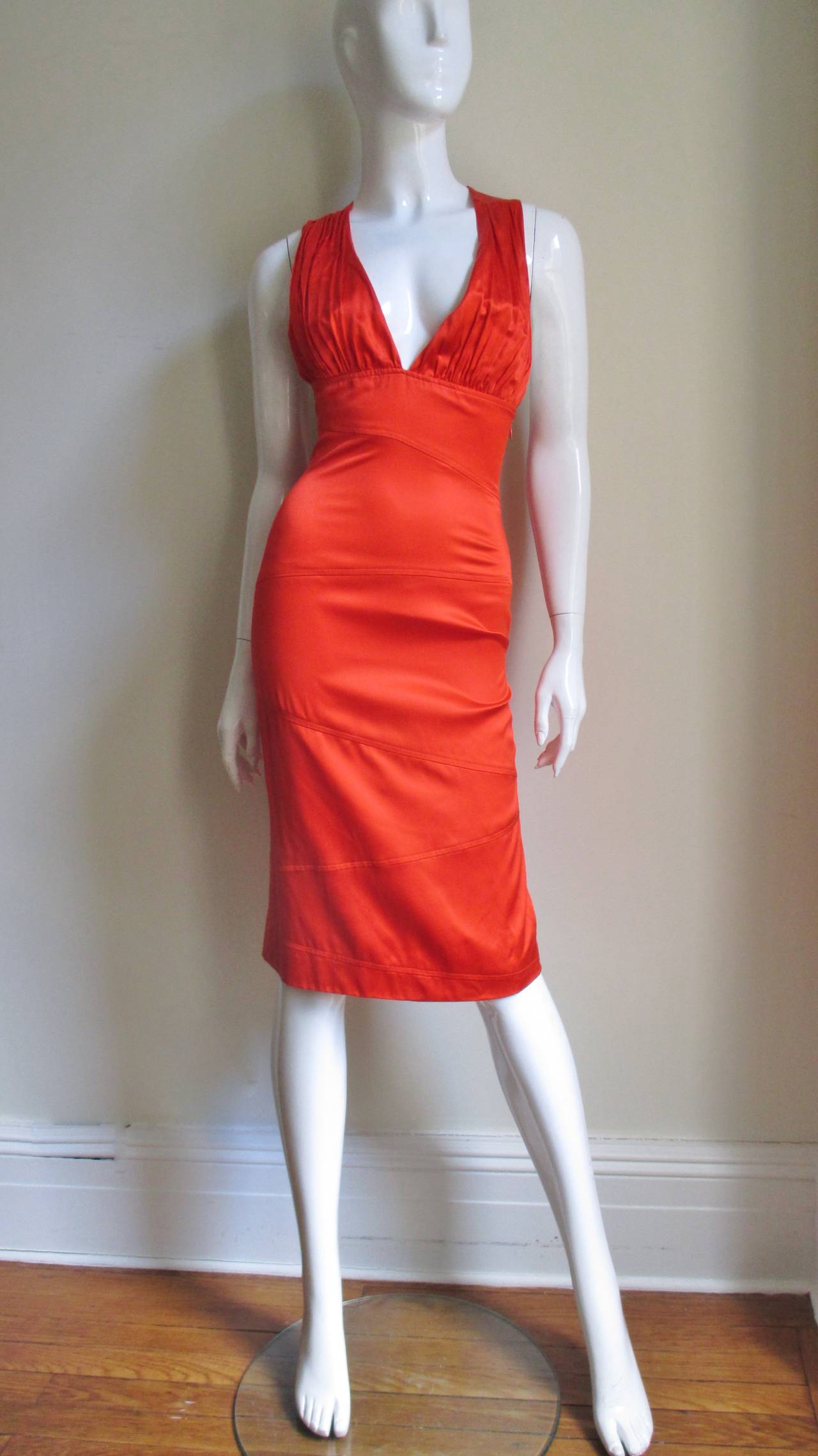Versace Bodycon Orange Silk Dress SS 2004 In Good Condition For Sale In Water Mill, NY
