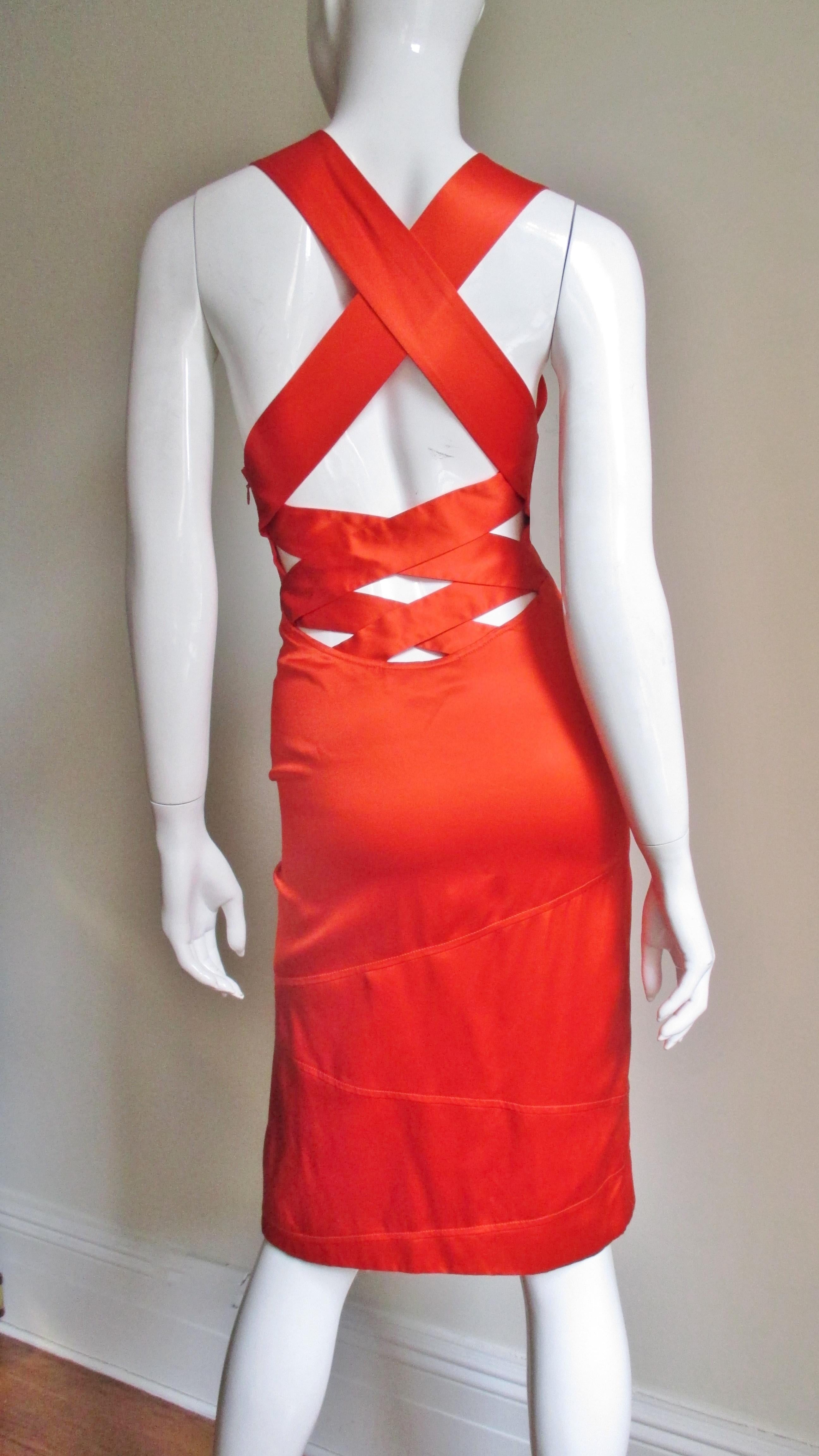 Women's  Versace Bodycon Orange Silk Dress SS 2004 For Sale