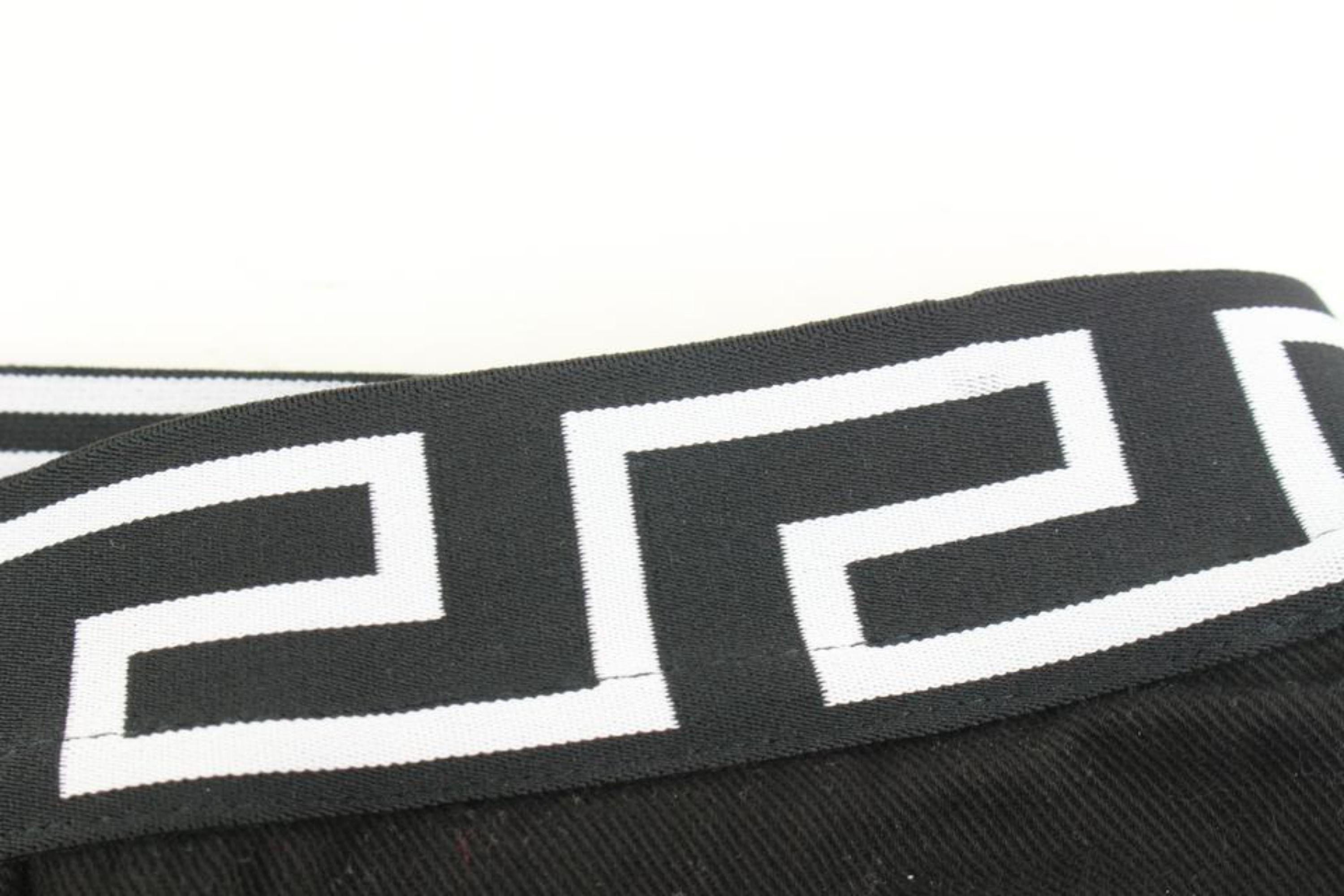 Pantalon pantalon gréca noir et blanc pour garçons 12A de Versace 120v23 en vente 4