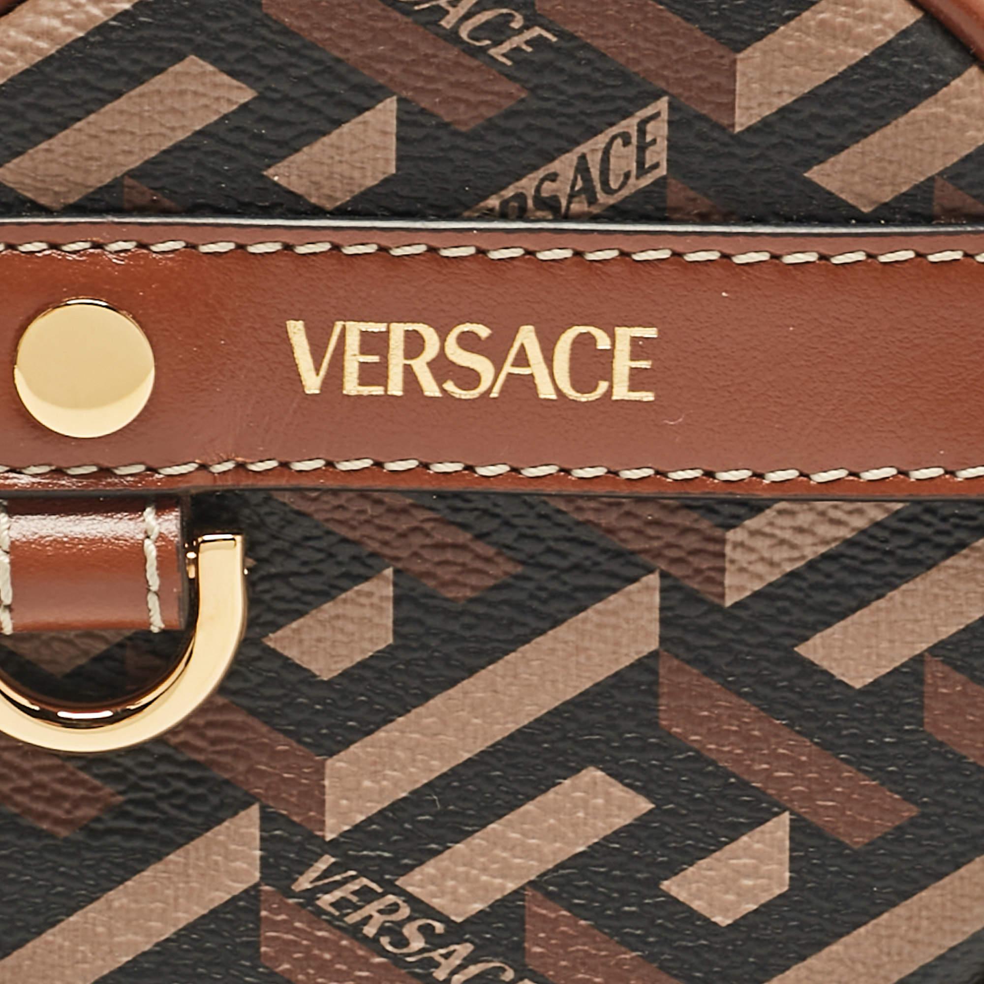 Marsupio rotondo modulare in tela Coates firmato Versace Brown La Greca In condizioni ottime in vendita a Dubai, Al Qouz 2