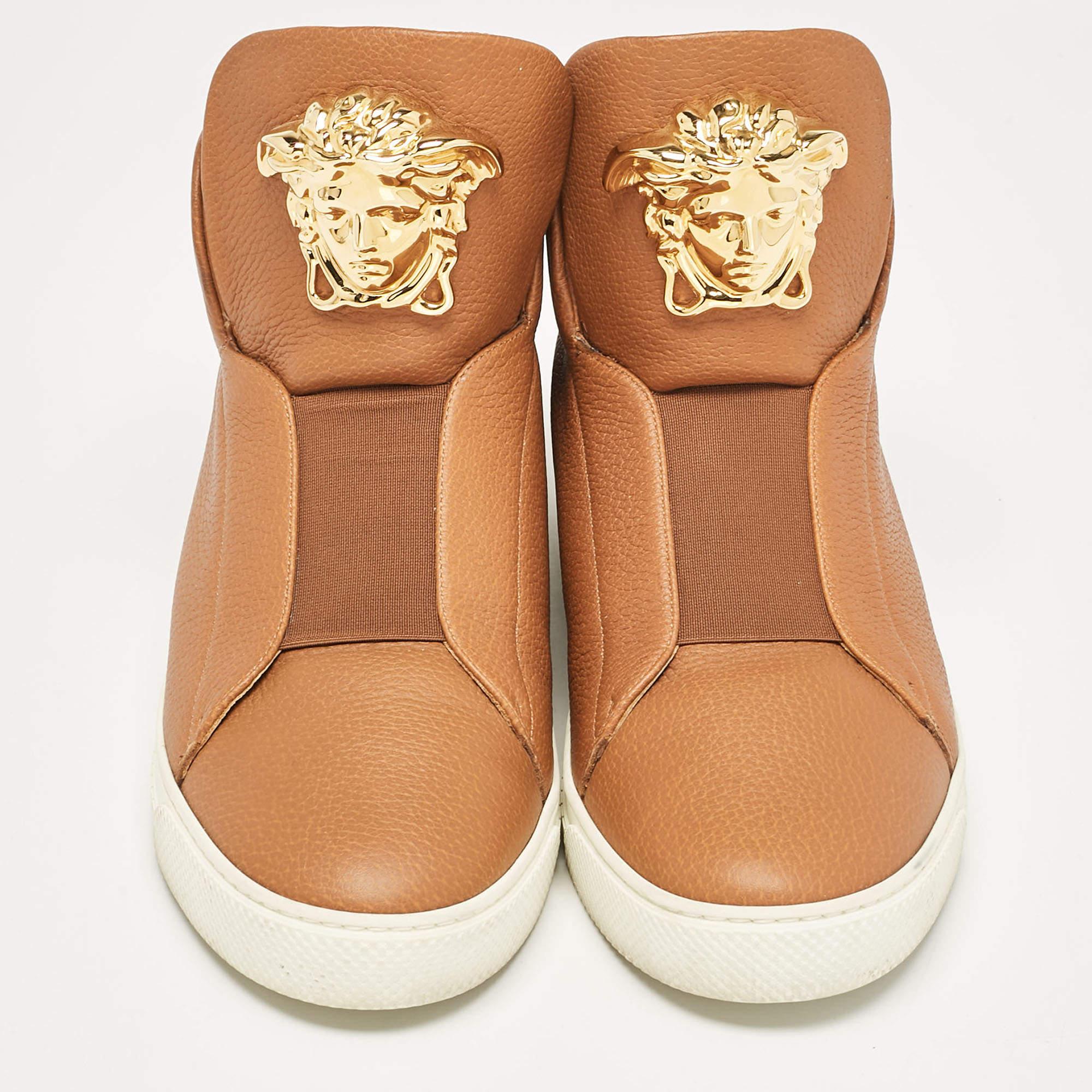 Versace Brown Leather Palazzo Medusa High Top Sneakers Size 44 In Good Condition In Dubai, Al Qouz 2