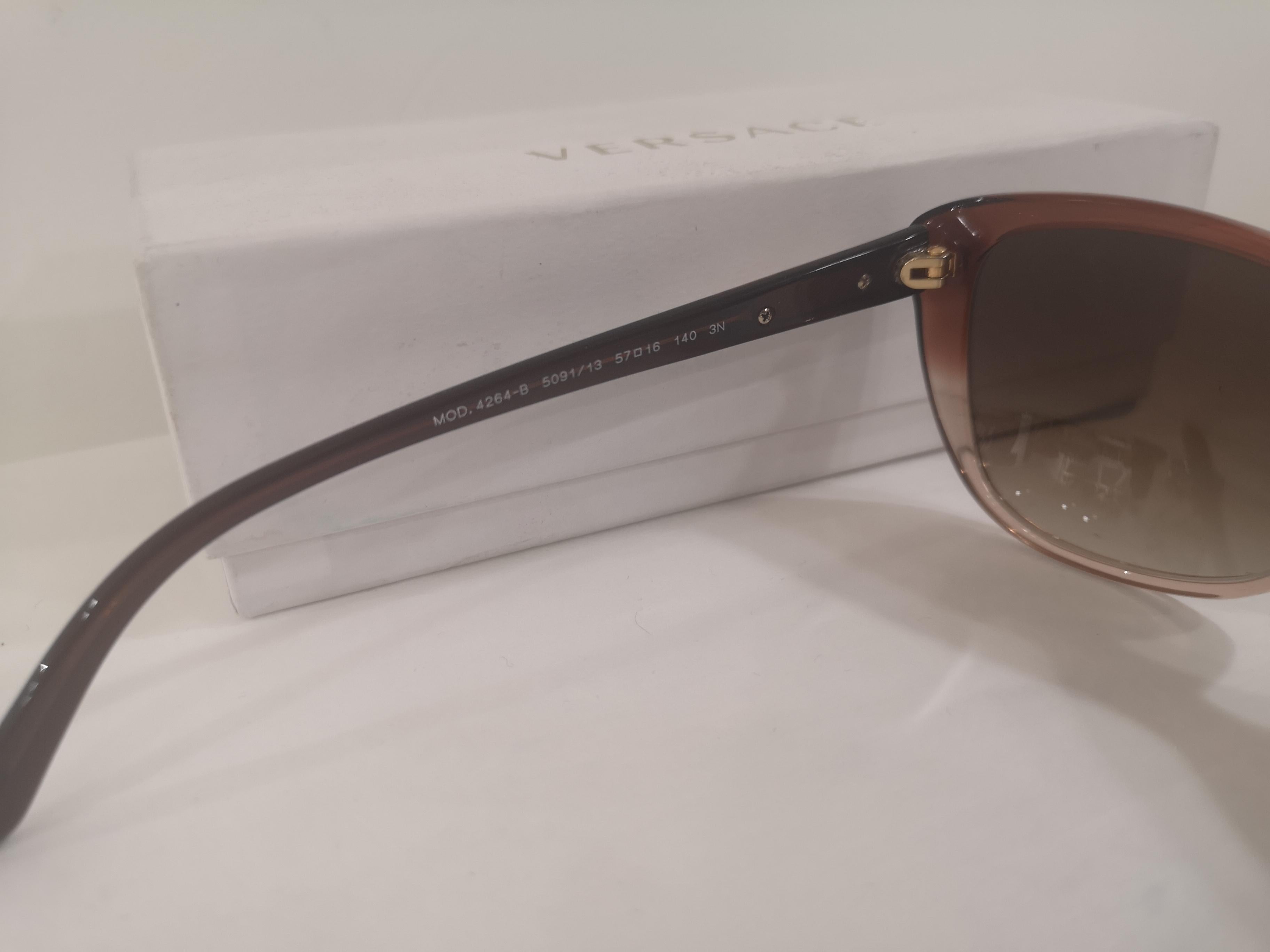 Versace Brown sunglasses NWOT 6