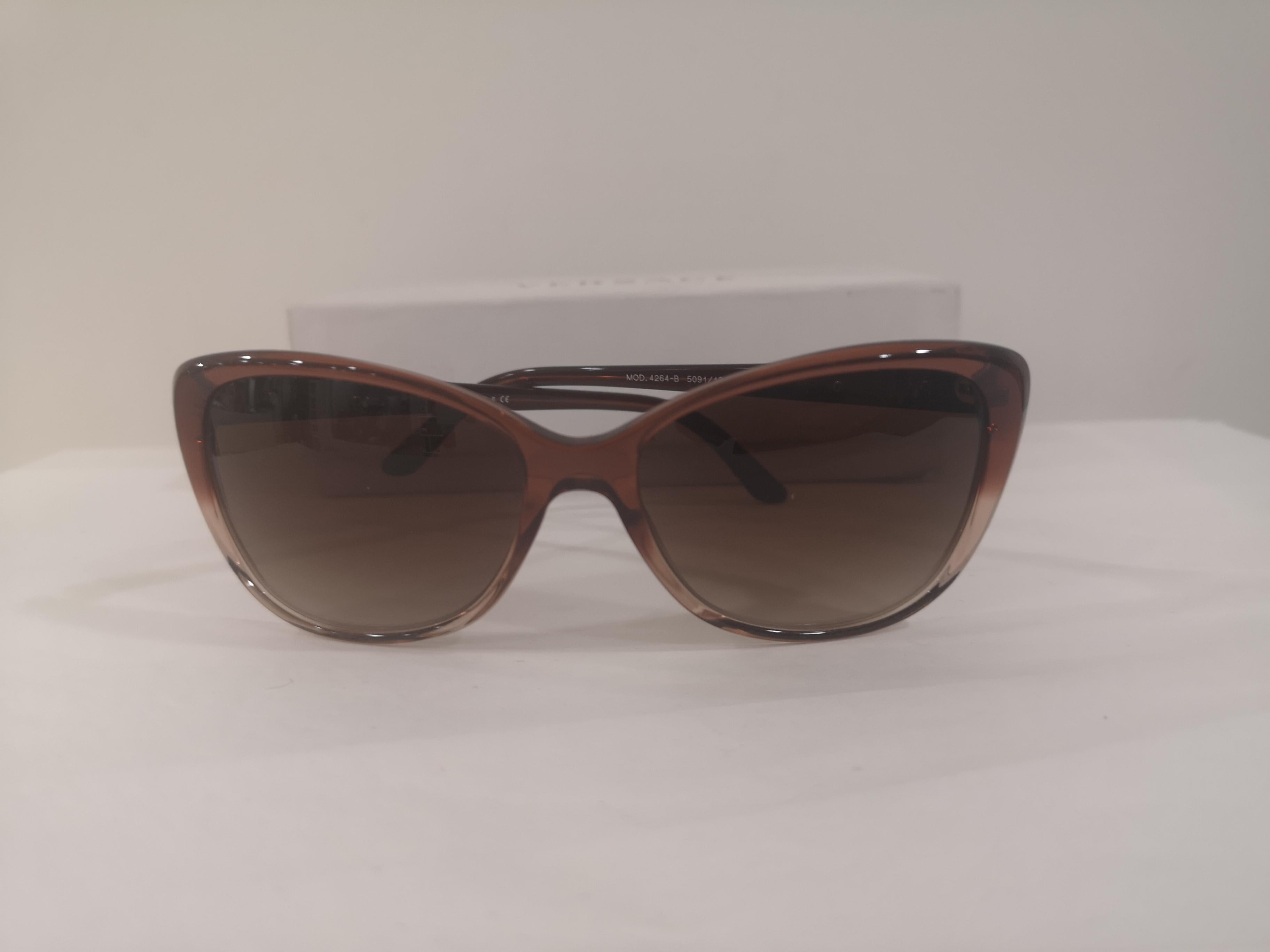 Versace Brown sunglasses NWOT In New Condition In Capri, IT