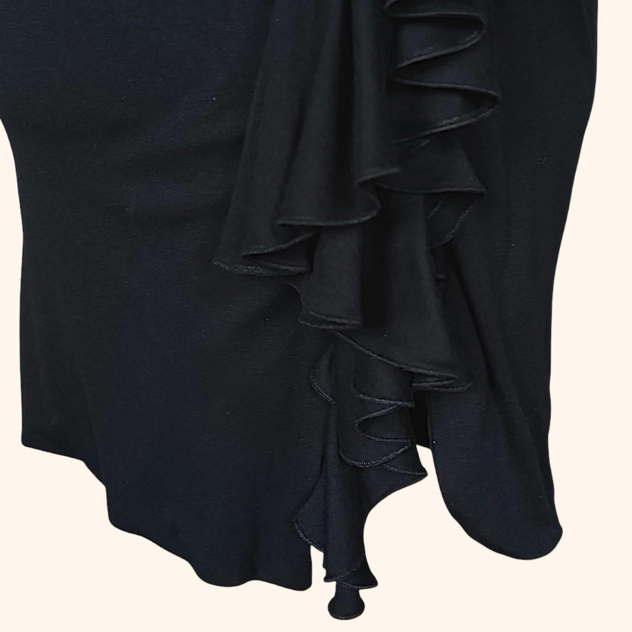 Versace by Donatella Versace F/W 2006 - Robe midi noire à volants Pour femmes en vente