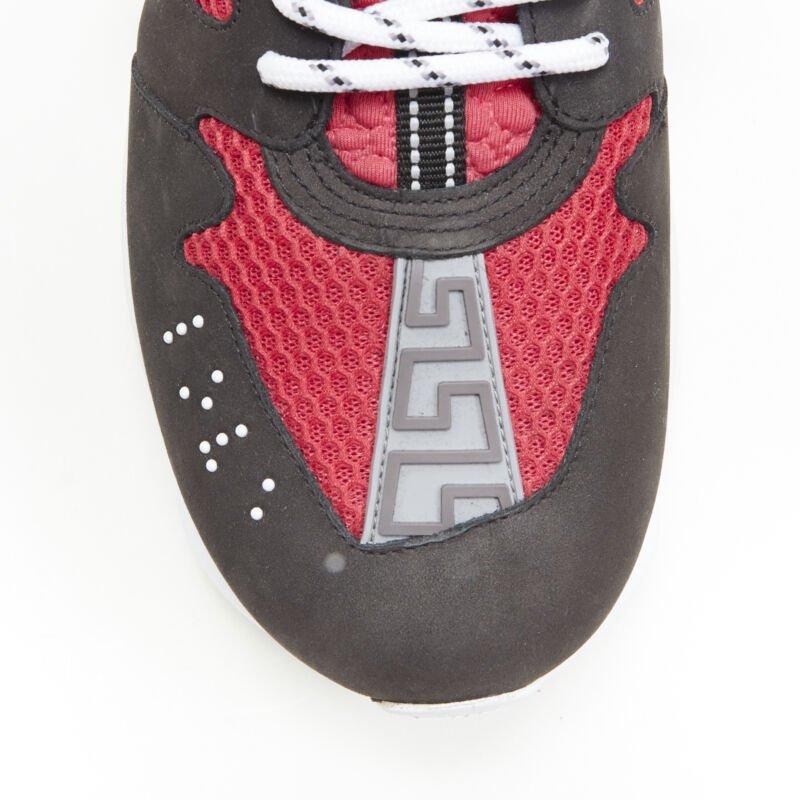 VERSACE Chain Reaction Nero Rosso in pelle scamosciata con tacco basso EU38 US5 2