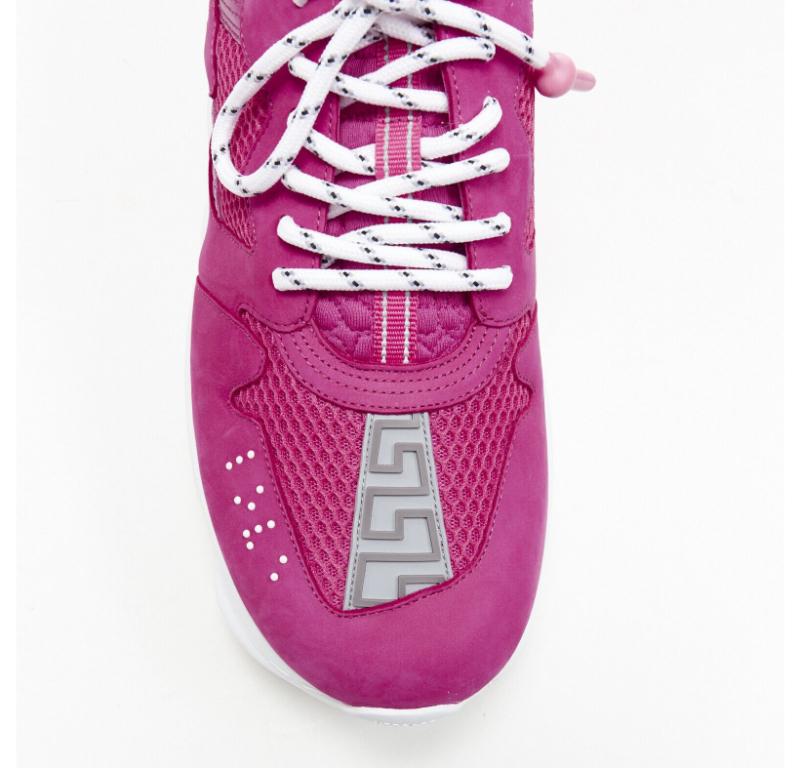 VERSACE Chain Reaction Blowzy rose daim baskets chunky EU43 US10 en vente 1